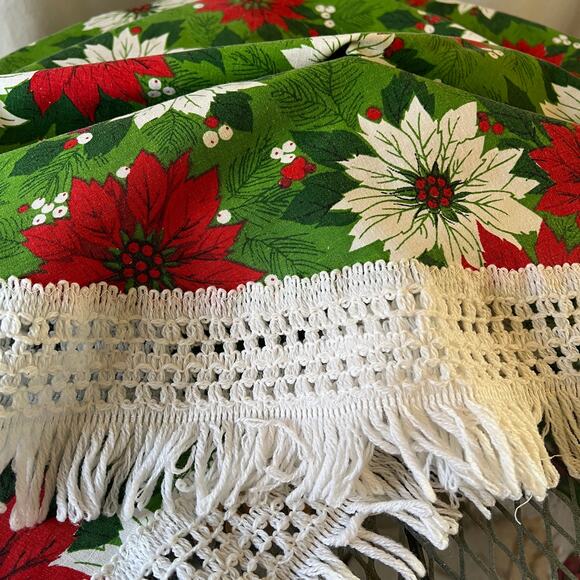 MCM Christmas poinsettia 66" round tablecloth w fringe vintage linens classic - Picture 3 of 5